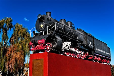 simsearch:400-06100704,k - The steam locomotive which has been constructed in 1949 in the USSR Fotografie stock - Microstock e Abbonamento, Codice: 400-05268001