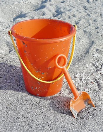 simsearch:640-03259235,k - Bucket and shovel Stock Photo - Budget Royalty-Free & Subscription, Code: 400-05262759