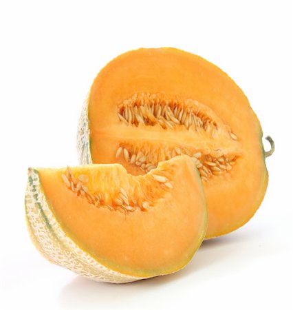 simsearch:400-08967896,k - Orange cantaloupe watermelon - north america melon type Photographie de stock - Aubaine LD & Abonnement, Code: 400-05274425