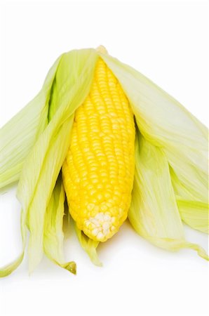 simsearch:400-04243170,k - Corn cobs isolated on the white background Stock Photo - Budget Royalty-Free & Subscription, Code: 400-05275757