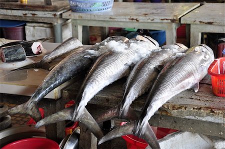 Raw fish for sale on the market in Hoi An, Vietnam Stock Photo - Budget Royalty-Free & Subscription, Code: 400-05276559