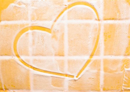 to draw heart on soap tiled wall Fotografie stock - Microstock e Abbonamento, Codice: 400-05270372