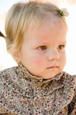 fastof (artist) - The small tear-stained child in a shirt looks aside Stock Photo - Budget Royalty-Free & Subscription, Code: 400-05270840