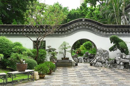 small temple - garden in chinese style Stock Photo - Budget Royalty-Free & Subscription, Code: 400-05273064