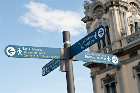 La Rambla sign in Barcelona, Spain Foto de stock - Super Valor sin royalties y Suscripción, Código: 400-05284730