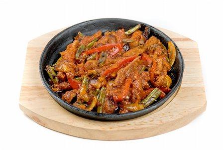 simsearch:400-09083038,k - Roasted meat and vegetables at pan isolated on a white background Stock Photo - Budget Royalty-Free & Subscription, Code: 400-05286081