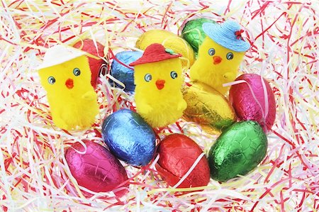 simsearch:400-04775746,k - Toy Chicks and Easter Eggs Stock Photo - Budget Royalty-Free & Subscription, Code: 400-05288724
