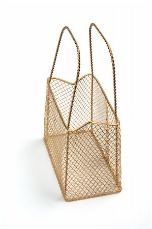 Wire Mesh Basket on Isolated White Background Photographie de stock - Aubaine LD & Abonnement, Code: 400-05289044