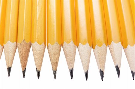 simsearch:400-05369901,k - Close Up of Row of Pencils Photographie de stock - Aubaine LD & Abonnement, Code: 400-05289185