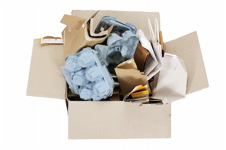 simsearch:400-04775658,k - Box of Paper Rubbish for Recycle on White Background Photographie de stock - Aubaine LD & Abonnement, Code: 400-05289676