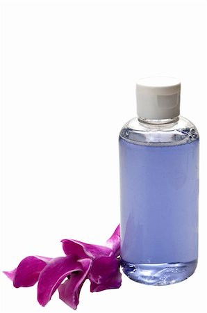 flowers and scented oil on a white background Photographie de stock - Aubaine LD & Abonnement, Code: 400-05280505