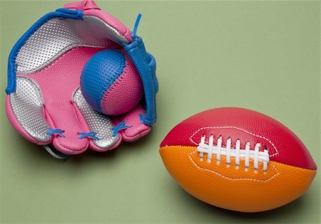 simsearch:400-04758470,k - Youth Athletic Equipment on a Vibrant Colored Background. Foto de stock - Royalty-Free Super Valor e Assinatura, Número: 400-05280867
