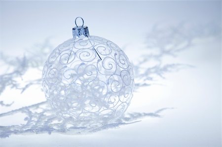 round ornament hanging of a tree - Christmas Stock Photo - Budget Royalty-Free & Subscription, Code: 400-05282185