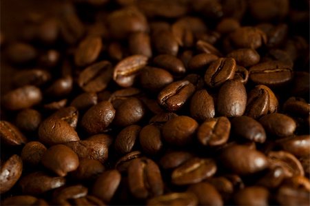 Close-up of individual coffee beans Stock Photo - Budget Royalty-Free & Subscription, Code: 400-05282325
