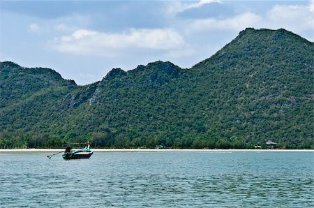 roi - beautiful beach in Bang Pu on a sunny day Fotografie stock - Microstock e Abbonamento, Codice: 400-05283192