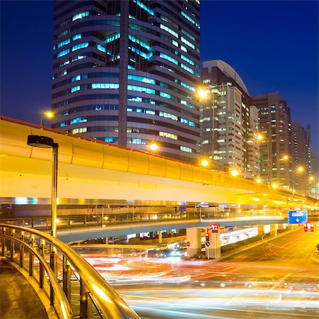 simsearch:400-05139538,k - Megacity Highway at night with light trails in shanghai china. Foto de stock - Royalty-Free Super Valor e Assinatura, Número: 400-05283894