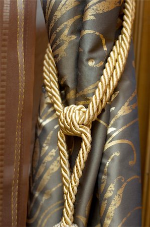 simsearch:400-04403800,k - Gold knot on luxury cutrain tassel Photographie de stock - Aubaine LD & Abonnement, Code: 400-05294194