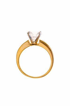 simsearch:400-05297829,k - Golden ring isolated on the white background Photographie de stock - Aubaine LD & Abonnement, Code: 400-05297445
