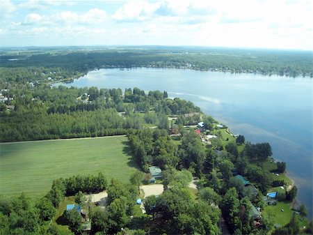 aerail view of residential aera shore of a lake in quebec Stock Photo - Budget Royalty-Free & Subscription, Code: 400-05292618