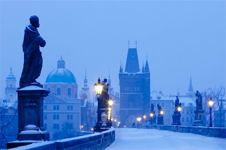 prague bridge - czech republic prague - charles bridge in winter morning Stock Photo - Budget Royalty-Free & Subscription, Code: 400-05292781