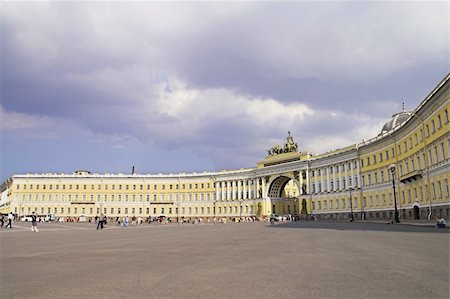 General Army Staff Building in Saint Petersburg, Russia. Classicism-epoch style. Stock Photo - Budget Royalty-Free & Subscription, Code: 400-05293485