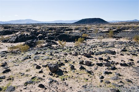 Amboy Crater, an extinct volcano near Amboy, California Fotografie stock - Microstock e Abbonamento, Codice: 400-05293988