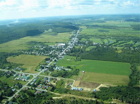 aerial view of residential aera in Mauricie, quebec Stock Photo - Budget Royalty-Free & Subscription, Code: 400-05304083