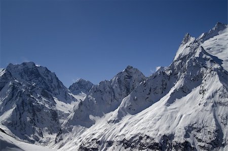 simsearch:400-04349342,k - Snowy Mountains. Caucasus, Dombay. Stockbilder - Microstock & Abonnement, Bildnummer: 400-05304260