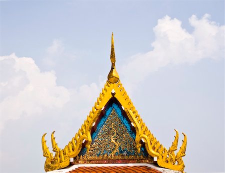 simsearch:400-05300606,k - Roof Thai Temple,Can you see them in Thailand Photographie de stock - Aubaine LD & Abonnement, Code: 400-05304426