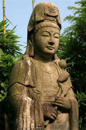 simsearch:400-05304973,k - God Statue - Zojoji Shrine,Tokyo, Japan Foto de stock - Royalty-Free Super Valor e Assinatura, Número: 400-05304972