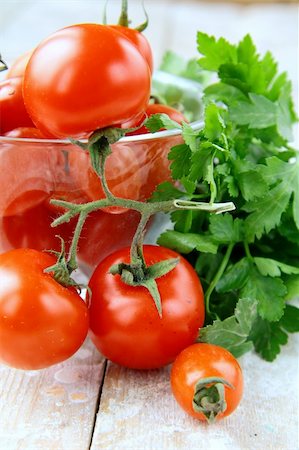 simsearch:400-03992643,k - cherry tomatoes and parsley  Italian Still Life Stock Photo - Budget Royalty-Free & Subscription, Code: 400-05305390