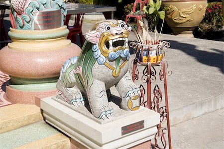 simsearch:400-04885156,k - Statue of a lion Photographie de stock - Aubaine LD & Abonnement, Code: 400-05306334