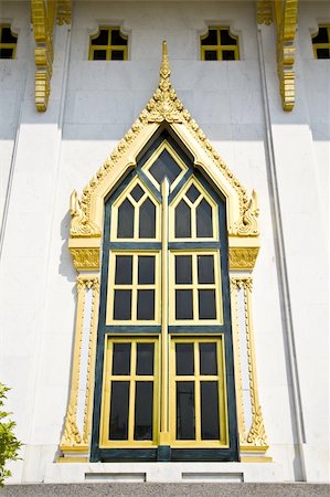 famous thailand sculptures - thai temple So Thon Temple  Chachengsao In Thailand Stock Photo - Budget Royalty-Free & Subscription, Code: 400-05306342