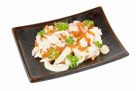 simsearch:400-08917245,k - Seafood salad ar plated isolated on a white background Photographie de stock - Aubaine LD & Abonnement, Code: 400-05306387