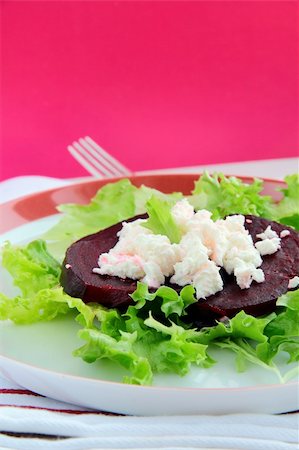 simsearch:400-04293911,k - appetizer salad of beets and goat cheese with basil and olive oil Stock Photo - Budget Royalty-Free & Subscription, Code: 400-05306714