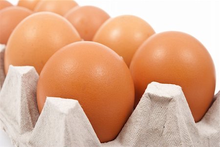 simsearch:400-04313927,k - Brown eggs in box Photographie de stock - Aubaine LD & Abonnement, Code: 400-05308782