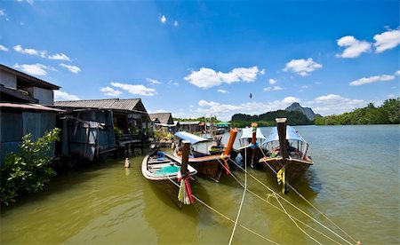 simsearch:841-03035683,k - colorful longboats at a pier in the Phang Nga Bay Photographie de stock - Aubaine LD & Abonnement, Code: 400-05308827