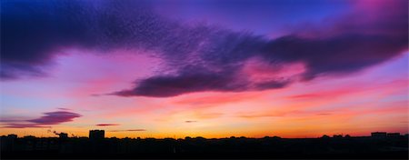 simsearch:859-03040566,k - panoramic view of sunset in a city Foto de stock - Super Valor sin royalties y Suscripción, Código: 400-05309997