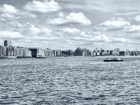 simsearch:400-04323461,k - Docks in London Docklands on River Thames, UK - high dynamic range HDR - black and white Stock Photo - Budget Royalty-Free & Subscription, Code: 400-05300919