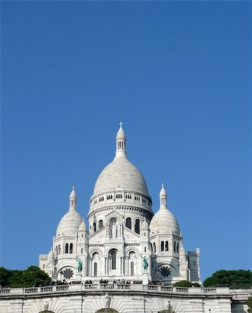 sacred heart - Sacre Coeur in the fall Stock Photo - Budget Royalty-Free & Subscription, Code: 400-05301463