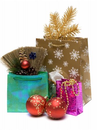 simsearch:400-06477568,k - Gift and new year's embellishment on white background Stockbilder - Microstock & Abonnement, Bildnummer: 400-05301623
