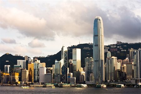 simsearch:400-08916412,k - hong kong sunset and modern building and cloud Foto de stock - Royalty-Free Super Valor e Assinatura, Número: 400-05315272