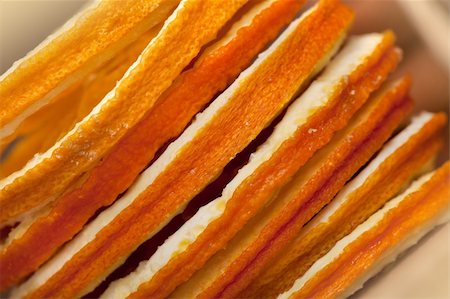 Slices of dried Orange close up studio shot Photographie de stock - Aubaine LD & Abonnement, Code: 400-05315733