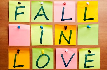 simsearch:400-04835143,k - Fall in love made by many post it Stock Photo - Budget Royalty-Free & Subscription, Code: 400-05317380