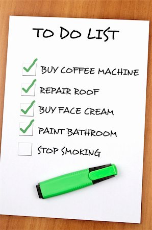simsearch:673-06025373,k - To do list with Stop smoking not checked Stock Photo - Budget Royalty-Free & Subscription, Code: 400-05319073