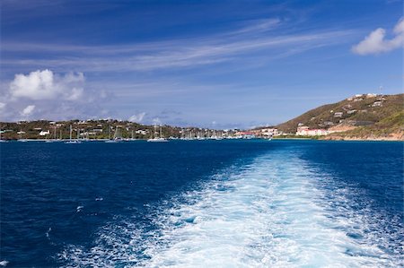 simsearch:400-05310231,k - Leaving Red Hook harbor on the island of St Thomas in the Caribbean Fotografie stock - Microstock e Abbonamento, Codice: 400-05310234