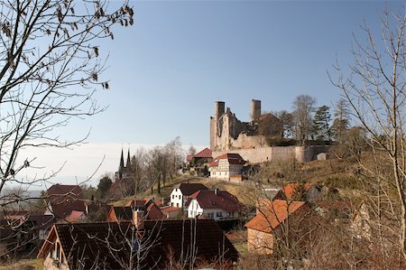 Castle Hanstein in Thuringia, Germany Stock Photo - Budget Royalty-Free & Subscription, Code: 400-05312023