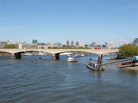 simsearch:400-04323461,k - Panoramic view of River Thames, London, UK Stock Photo - Budget Royalty-Free & Subscription, Code: 400-05313077