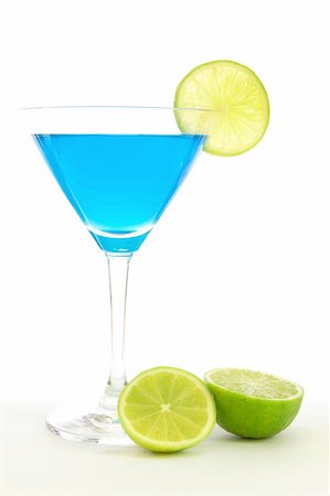 cocktail drink with Curacao and copyspace isolated on white background Stock Photo - Budget Royalty-Free & Subscription, Code: 400-05313265