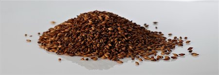 Malt for beer brewing. Stock Photo - Budget Royalty-Free & Subscription, Code: 400-05313876